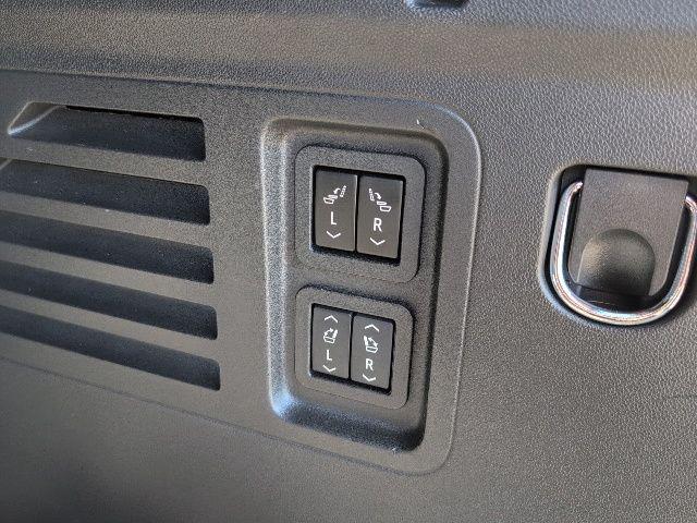 used 2024 Chevrolet Traverse car, priced at $48,995