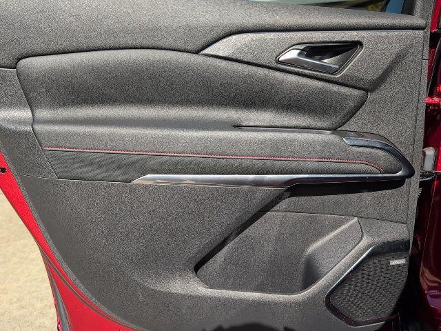 used 2024 Chevrolet Traverse car, priced at $48,995