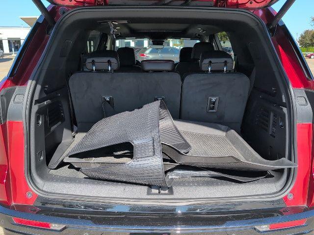 used 2024 Chevrolet Traverse car, priced at $48,995