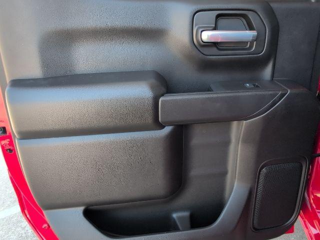 new 2026 Chevrolet Silverado 1500 car, priced at $44,070