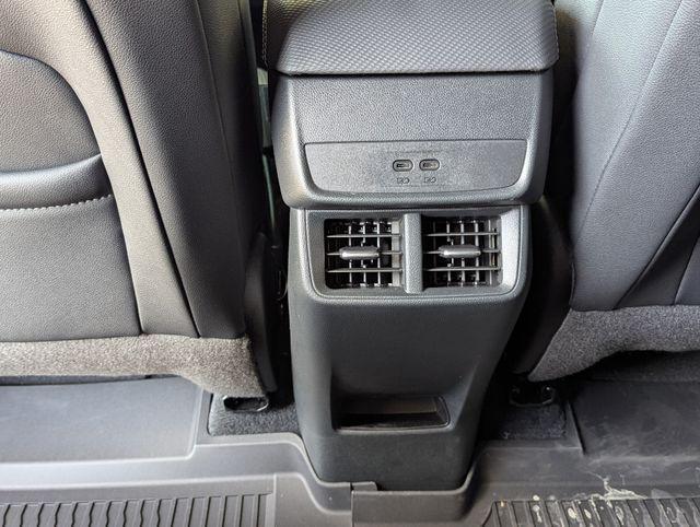 new 2026 Chevrolet Equinox car, priced at $28,435