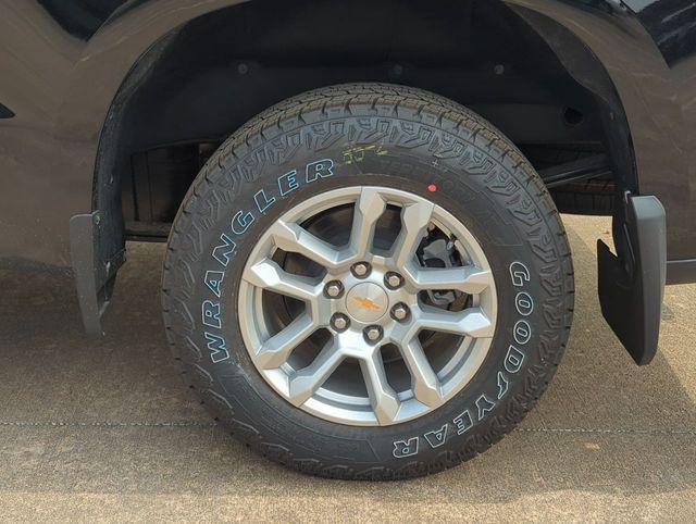 new 2025 Chevrolet Silverado 1500 car, priced at $41,535