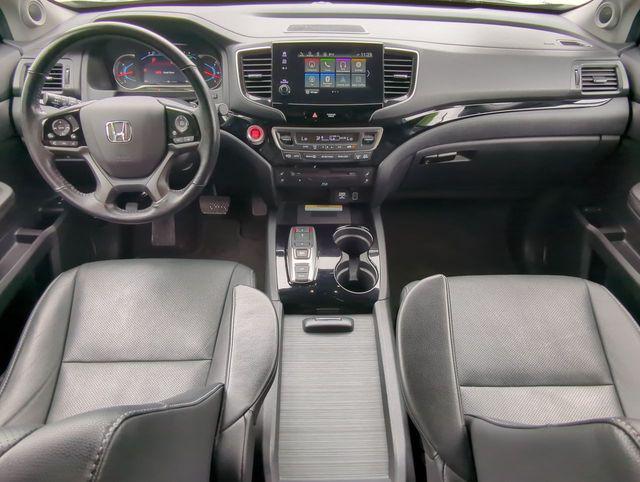 used 2022 Honda Pilot car, priced at $34,595