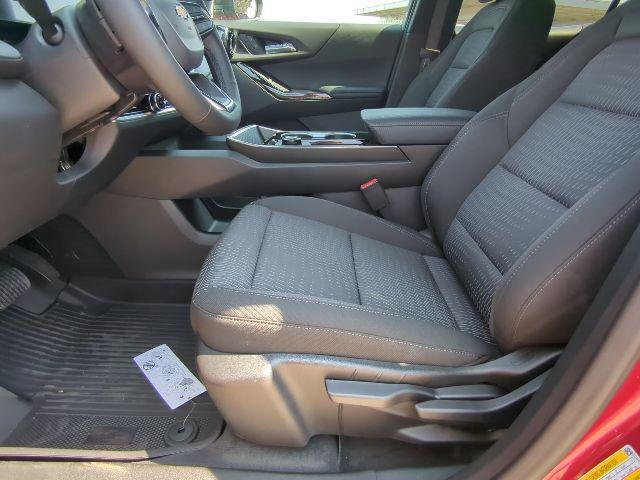 new 2026 Chevrolet Equinox car, priced at $25,410