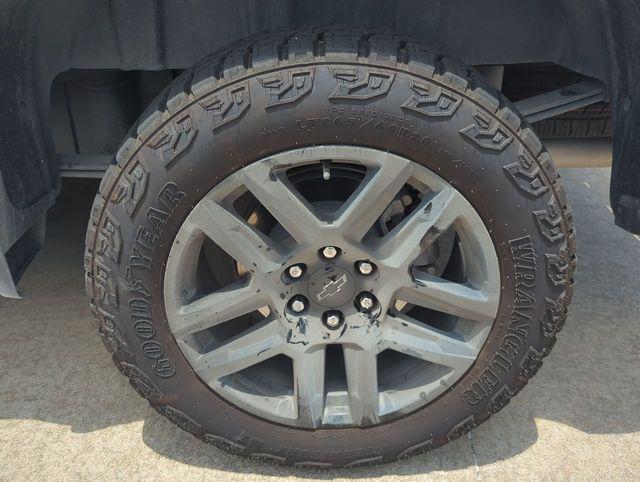used 2025 Chevrolet Silverado 1500 car, priced at $61,995