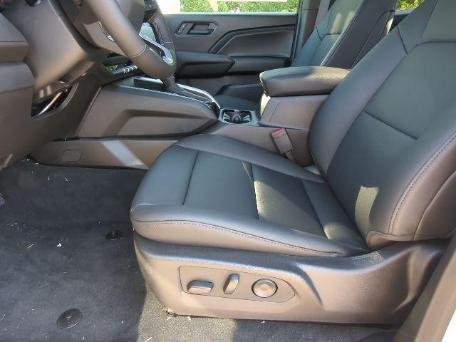 new 2026 Chevrolet Colorado car, priced at $41,015