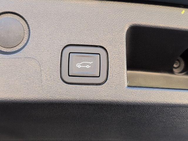 new 2026 Chevrolet Equinox car, priced at $30,760