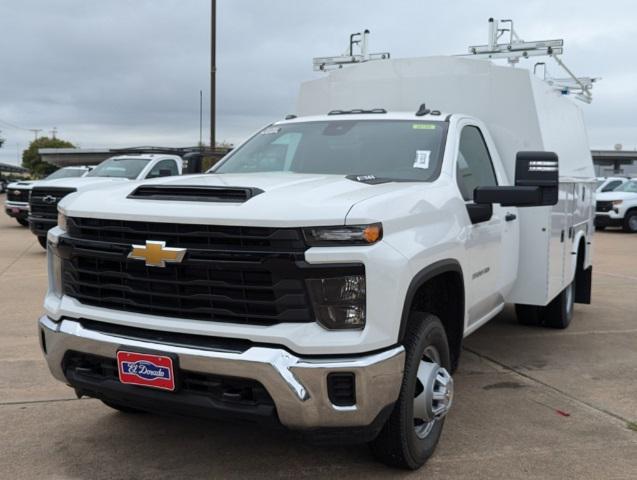 new 2024 Chevrolet Silverado 3500 car, priced at $47,428