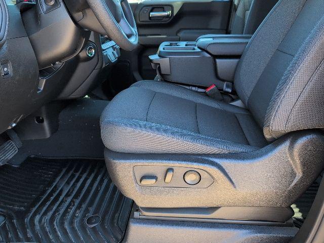 new 2026 Chevrolet Silverado 1500 car, priced at $44,650