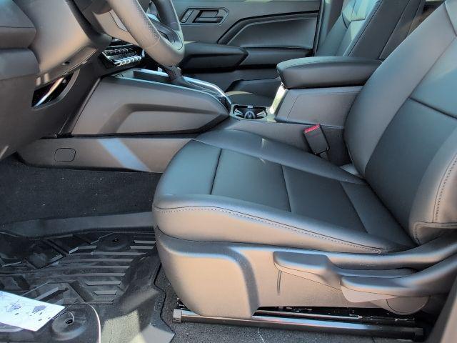 new 2026 Chevrolet Colorado car, priced at $30,605