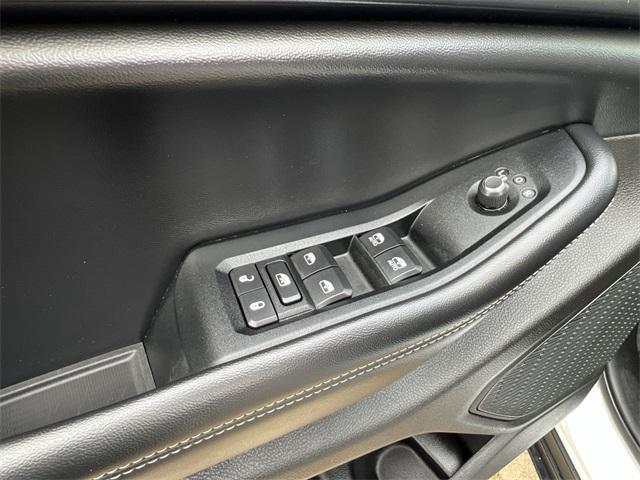 used 2023 Jeep Grand Cherokee L car, priced at $33,995