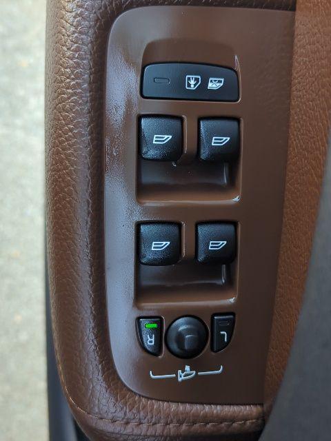 used 2019 Volvo XC60 car, priced at $19,495