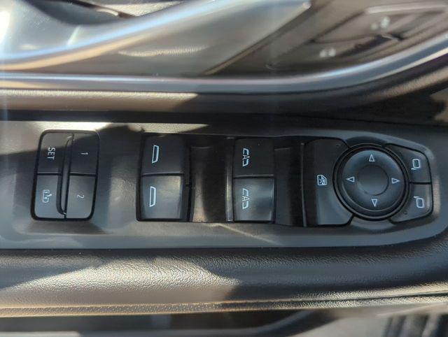 used 2023 GMC Yukon car, priced at $52,495