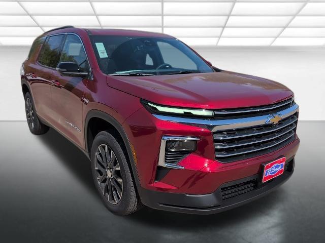 new 2026 Chevrolet Traverse car, priced at $47,435