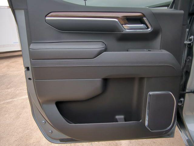 new 2025 Chevrolet Silverado 1500 car, priced at $45,740