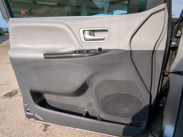 used 2020 Toyota Sienna car, priced at $29,995