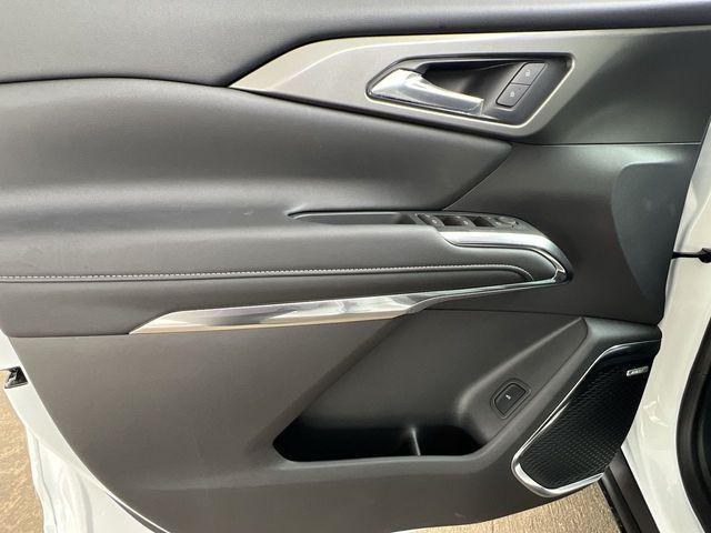 new 2025 Chevrolet Traverse car, priced at $48,825