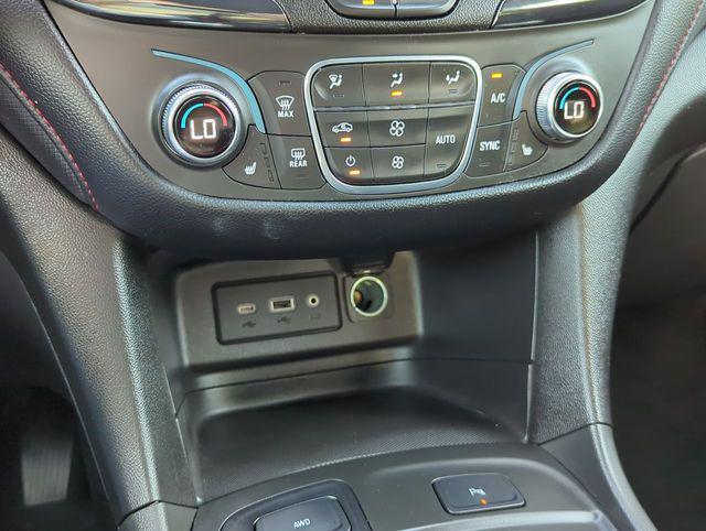 used 2022 Chevrolet Equinox car, priced at $25,995