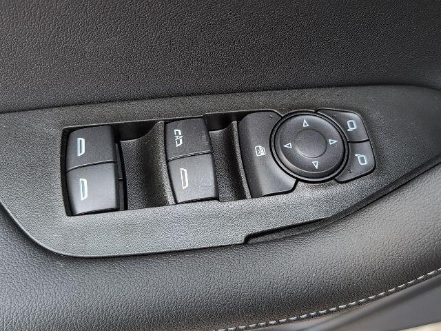 new 2025 Chevrolet Blazer car, priced at $30,665