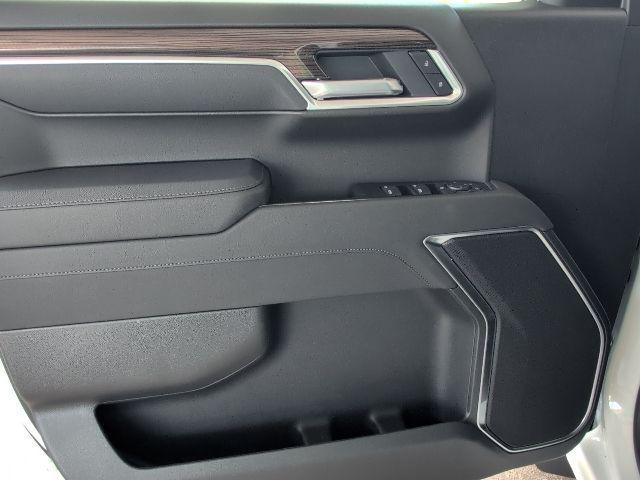 new 2026 Chevrolet Silverado 1500 car, priced at $42,730