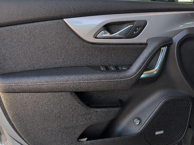 new 2025 Chevrolet Blazer car, priced at $40,225