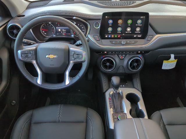 new 2025 Chevrolet Blazer car, priced at $40,225