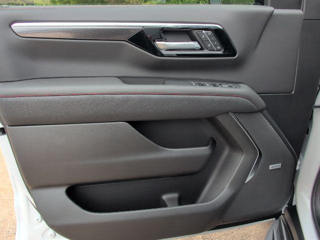 new 2026 Chevrolet Suburban car, priced at $83,985