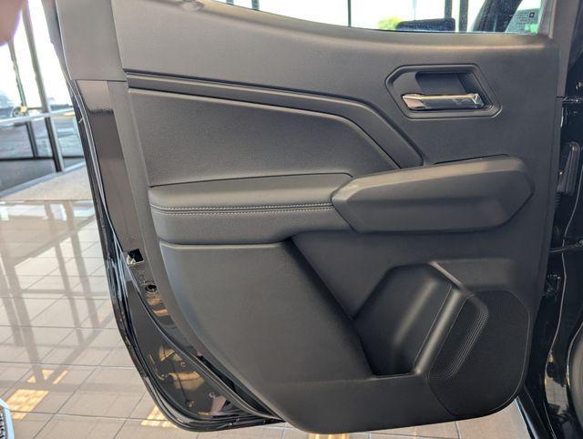 new 2025 Chevrolet Colorado car, priced at $37,915