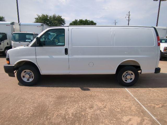 new 2025 Chevrolet Express 2500 car, priced at $50,908