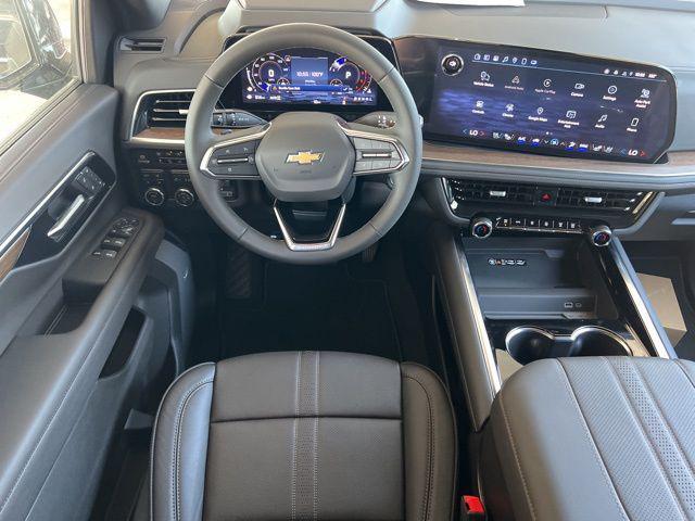 new 2025 Chevrolet Suburban car, priced at $86,575