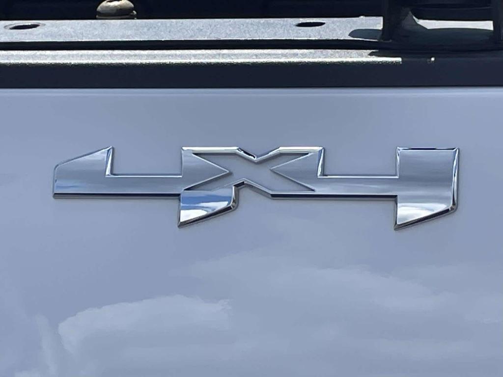 used 2025 GMC Sierra 2500 car, priced at $53,996