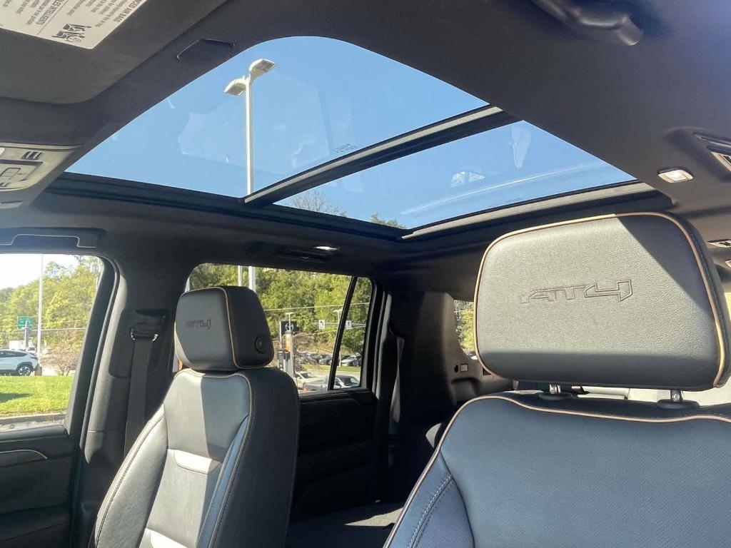 used 2023 GMC Yukon XL car