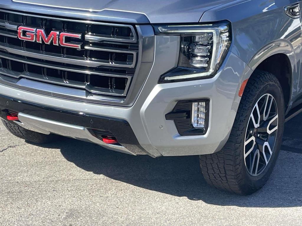 used 2023 GMC Yukon XL car