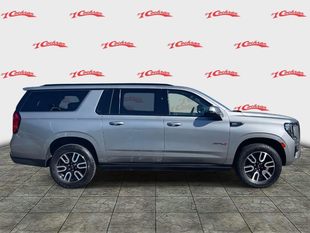used 2023 GMC Yukon XL car