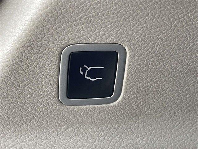 used 2023 Chrysler Pacifica car, priced at $23,996