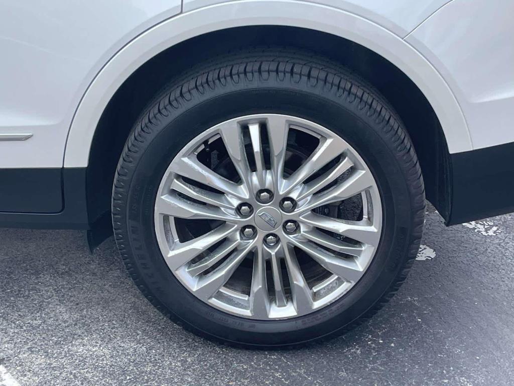 used 2017 Cadillac XT5 car