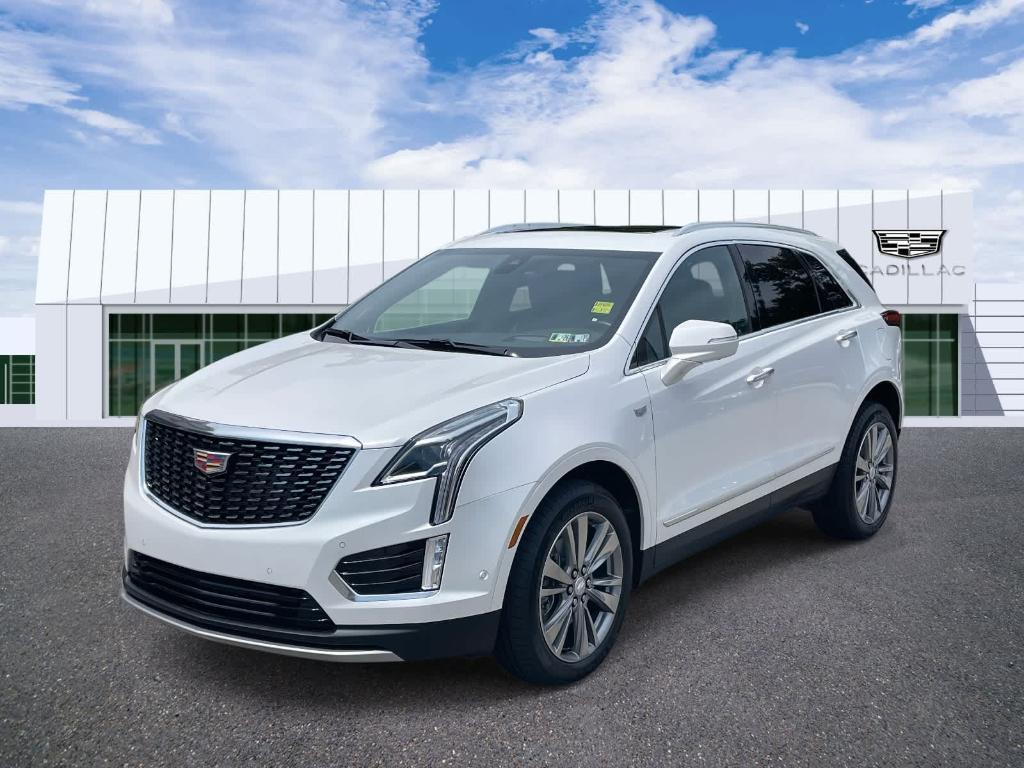 used 2025 Cadillac XT5 car, priced at $48,997
