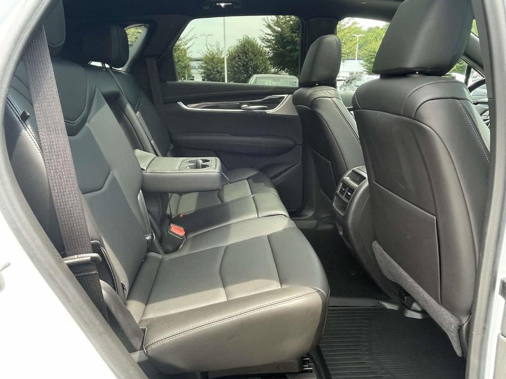used 2025 Cadillac XT5 car, priced at $48,997