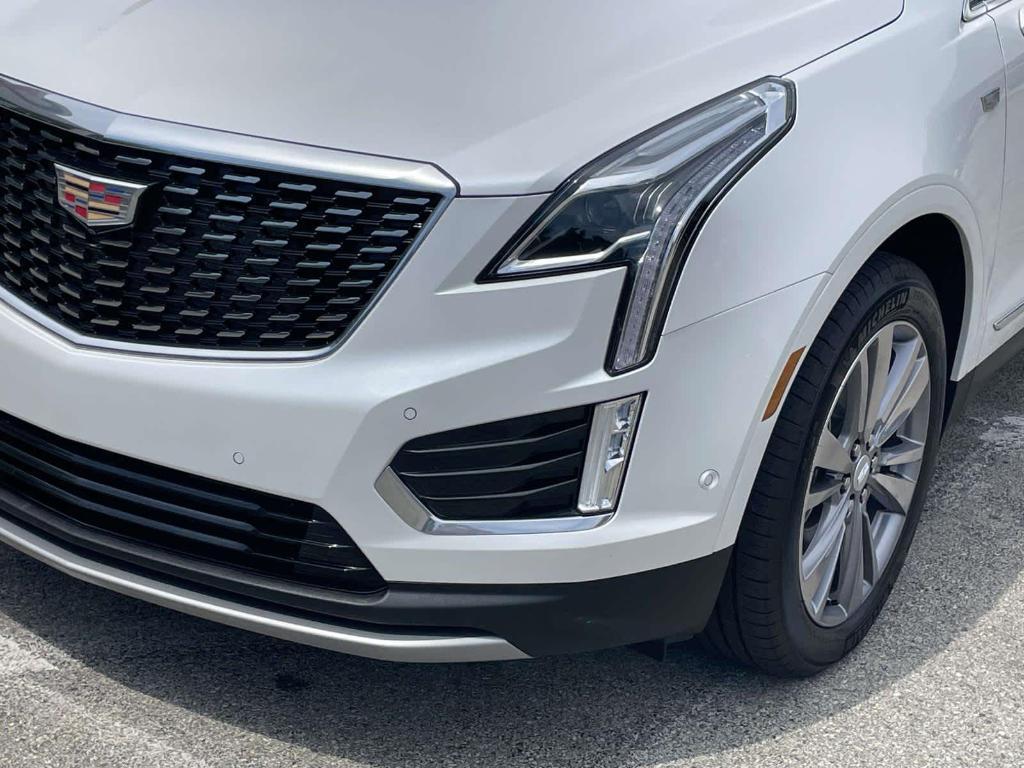 used 2025 Cadillac XT5 car, priced at $48,997