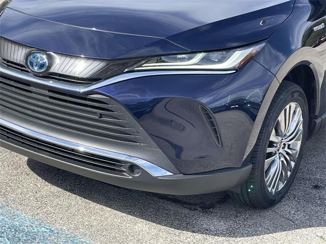 used 2021 Toyota Venza car