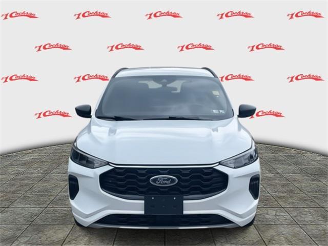 used 2023 Ford Escape car, priced at $26,996