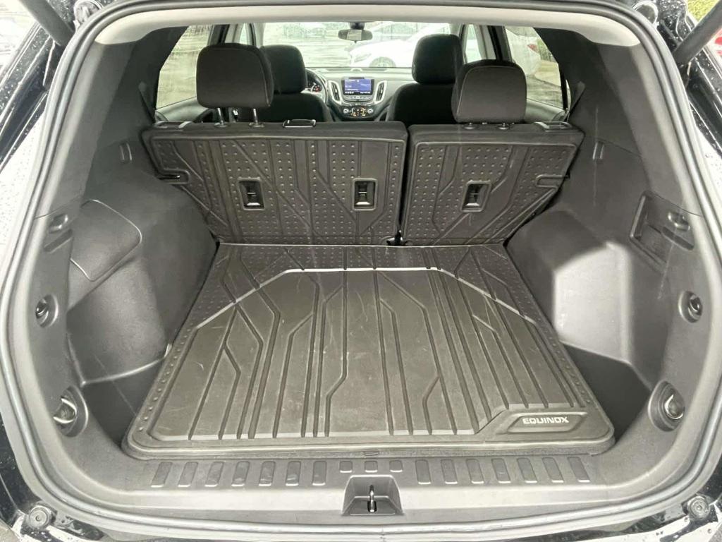 used 2022 Chevrolet Equinox car, priced at $21,987