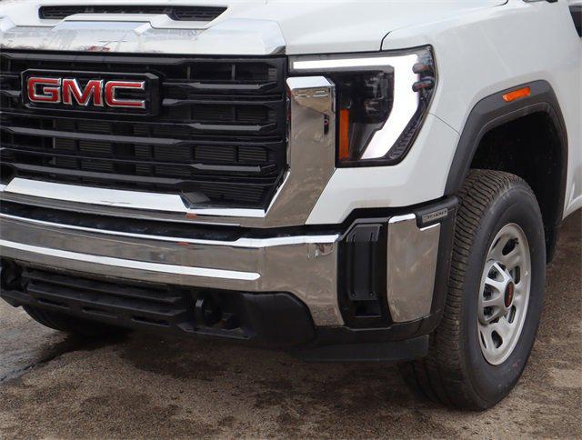 new 2024 GMC Sierra 3500 car, priced at $79,318