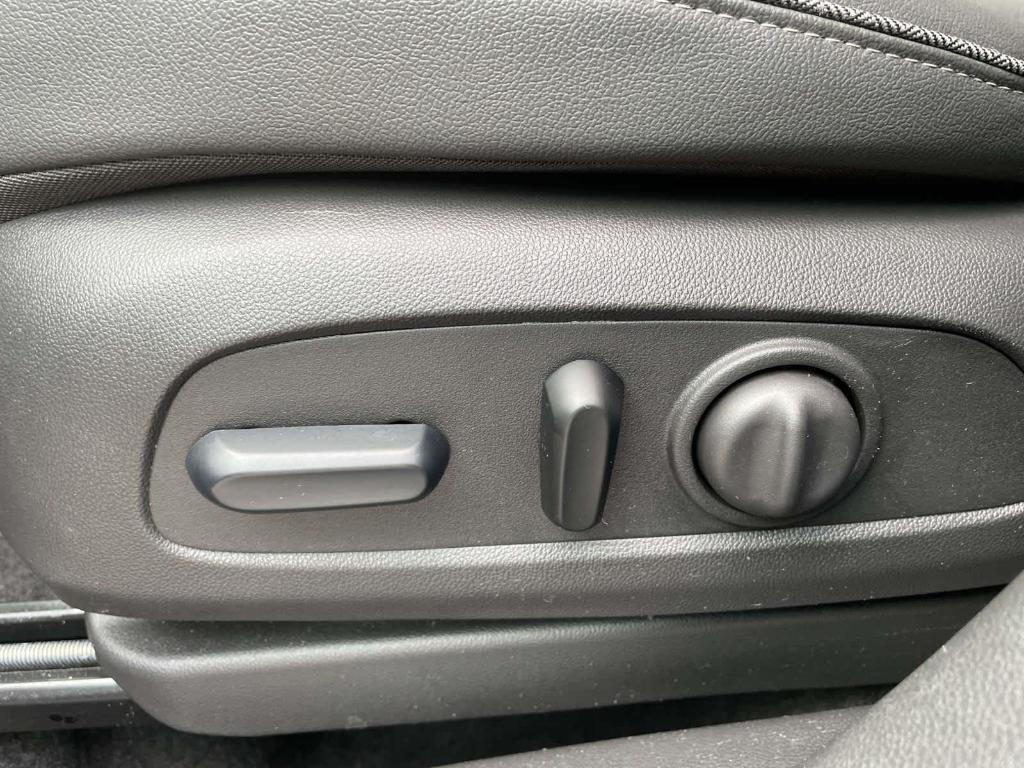 used 2024 Buick Encore GX car, priced at $25,493