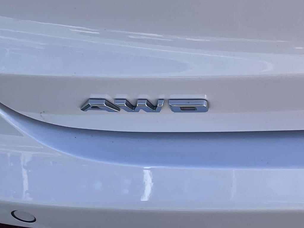 used 2023 Cadillac XT6 car