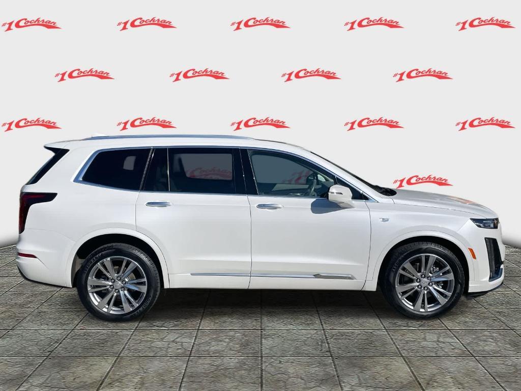used 2023 Cadillac XT6 car