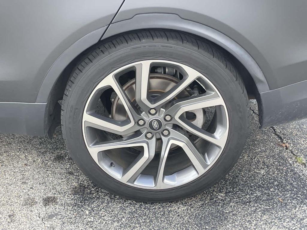 used 2020 Land Rover Discovery car