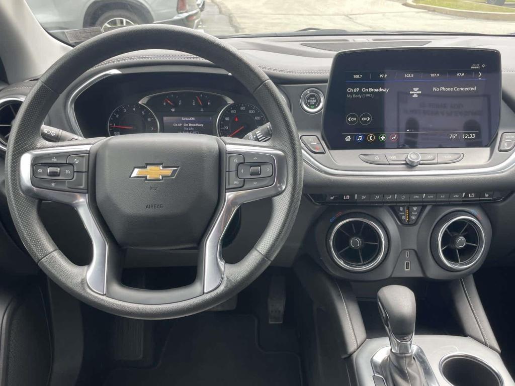 used 2024 Chevrolet Blazer car, priced at $28,499