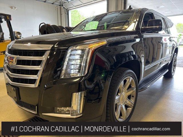 used 2020 Cadillac Escalade ESV car, priced at $45,992