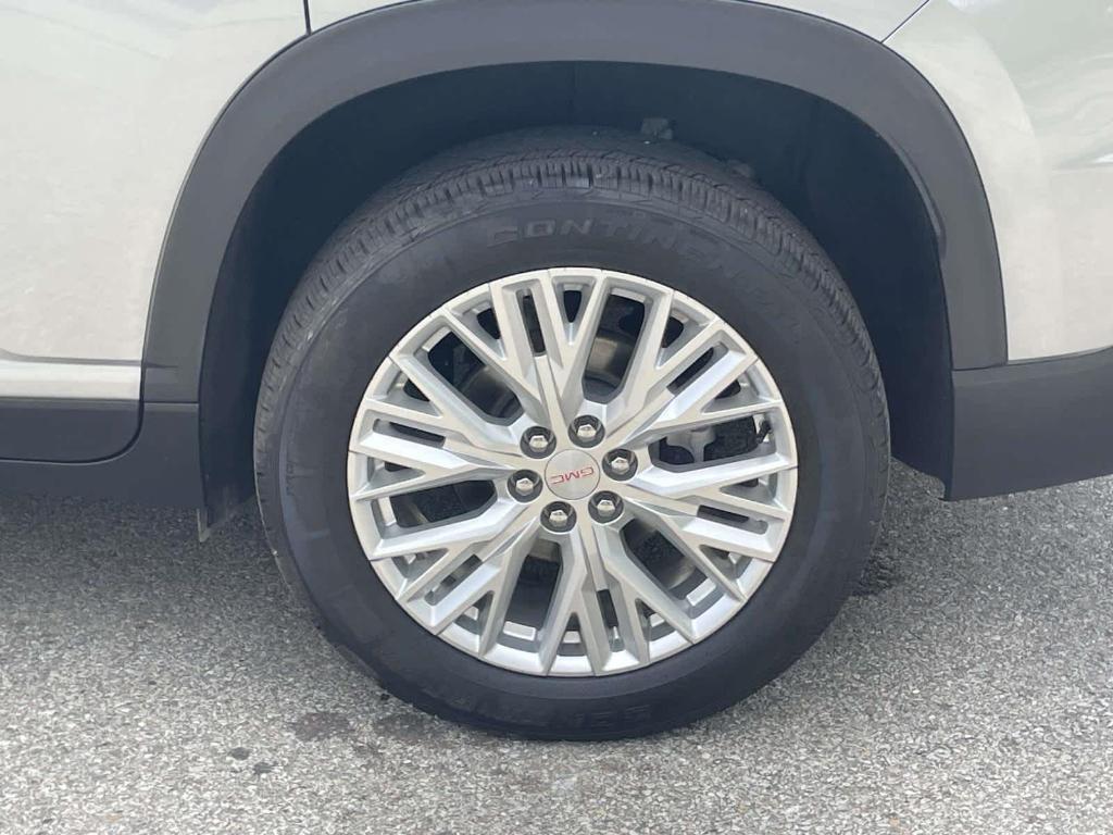 used 2024 GMC Acadia car, priced at $38,996